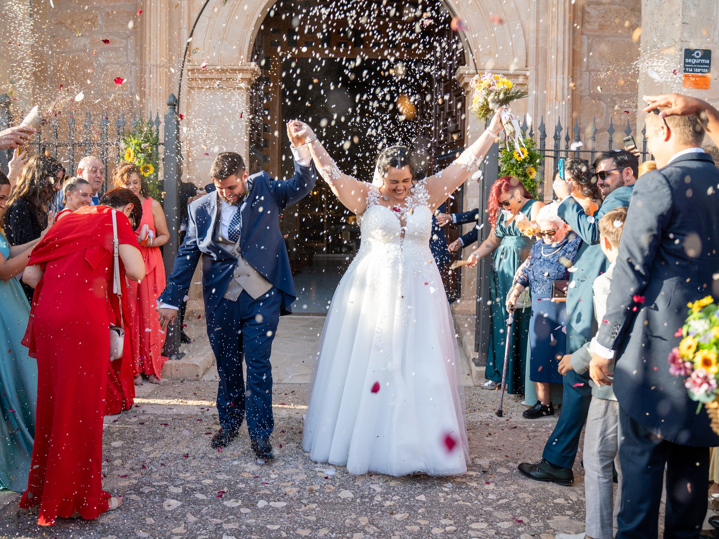 Confeti tras la ceremonia